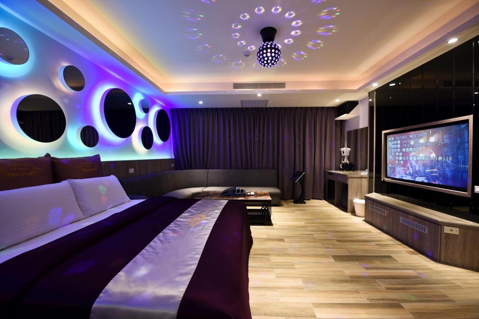 Meng Siang Motel Pingzhen Buitenkant foto